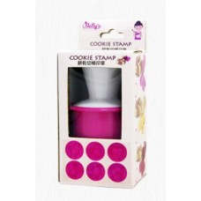 Betty’s Cute Animal Biscuit Mold with 6 Silicone Stamps