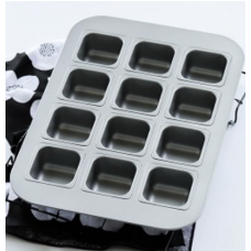 12 even square mold